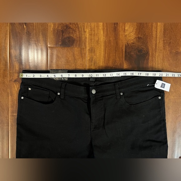 Gap Black Sexy Bootcut Jeans Size 18/34 NWT - Picture 11 of 11
